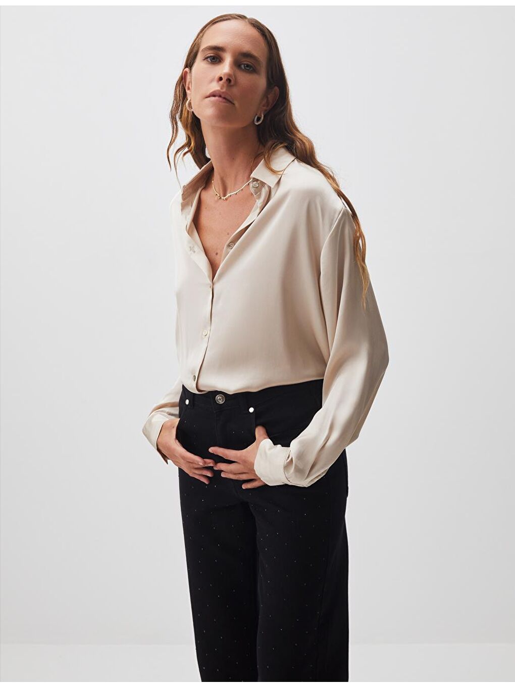 Bej Taş Uzun Kollu Saten Gömlek-1