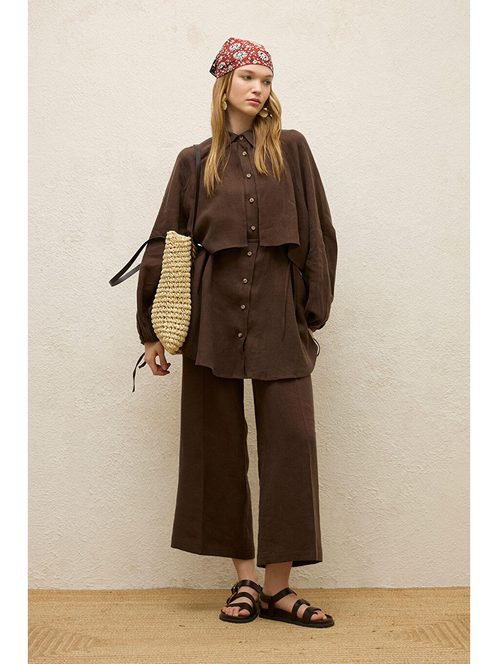 Kahverengi Ütü İzli Keten Pantolon Acı Kahve-3