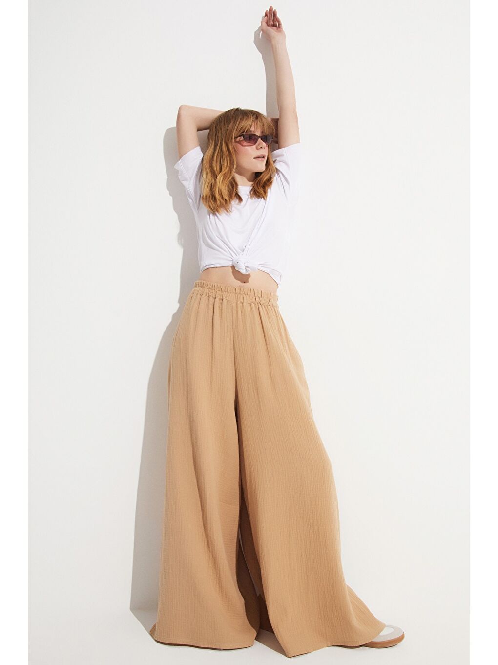 Bej Beli Lastikli Bol Pantolon-1