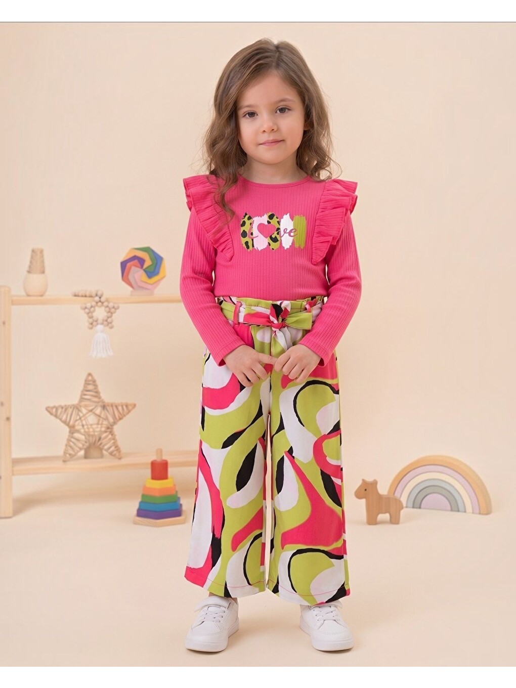 Pembe Kız Çocuk 2-3-4-5-6 Yaş, Mevsimlik Fırfırlı Tiril Tiril Dokuma Pantalonlu Alt Üst Takım