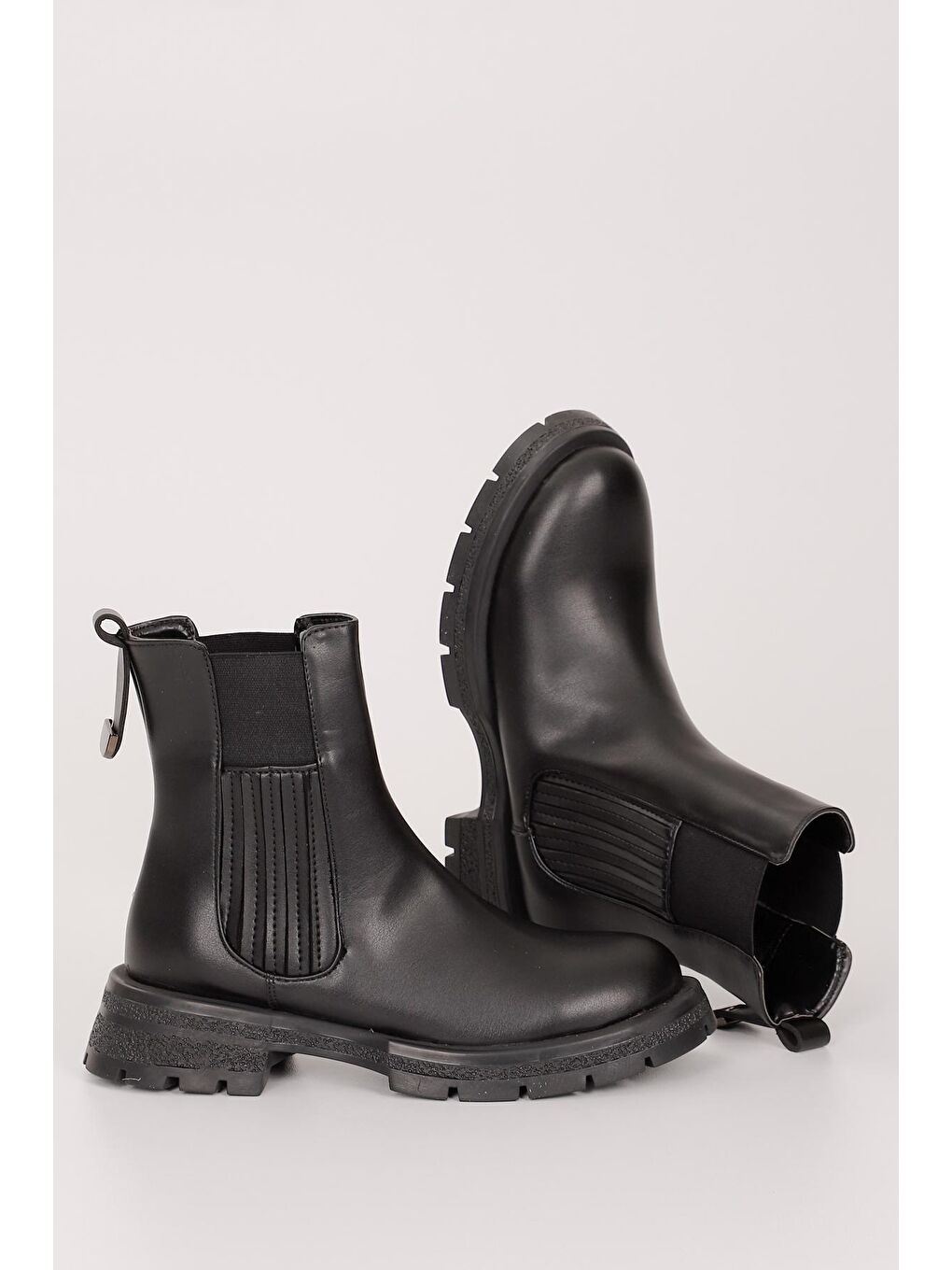 Siyah SİYAH  Yuvarlak Burun Kadın Günlük Chelsea Bot 35238