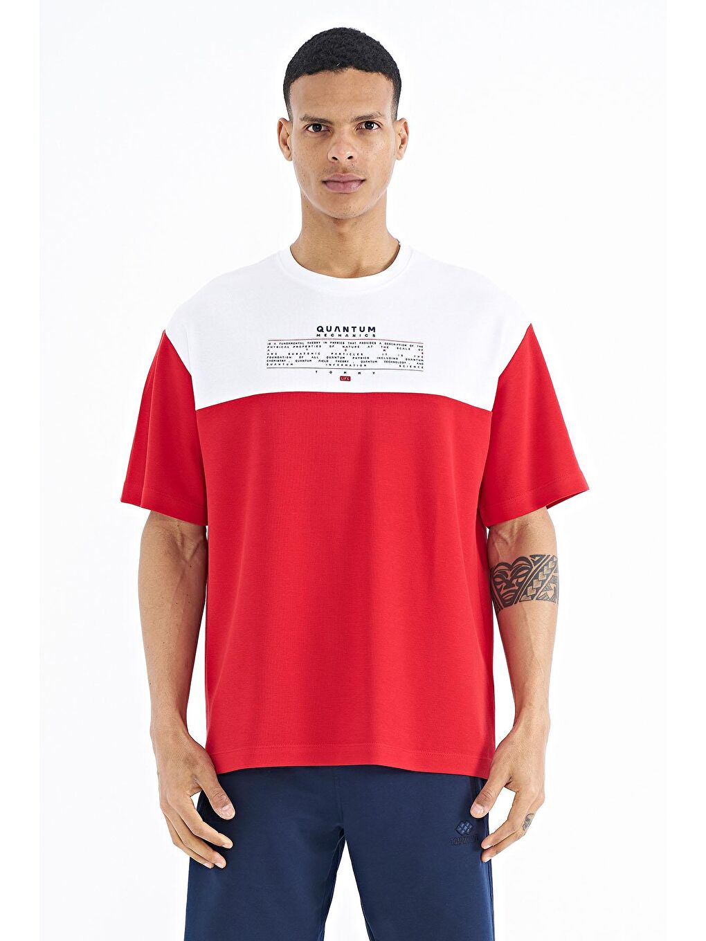 TOMMYLIFE Kırmızı Renk Geçişli Baskı Detaylı O Yaka Oversize Erkek T-shirt - 88225