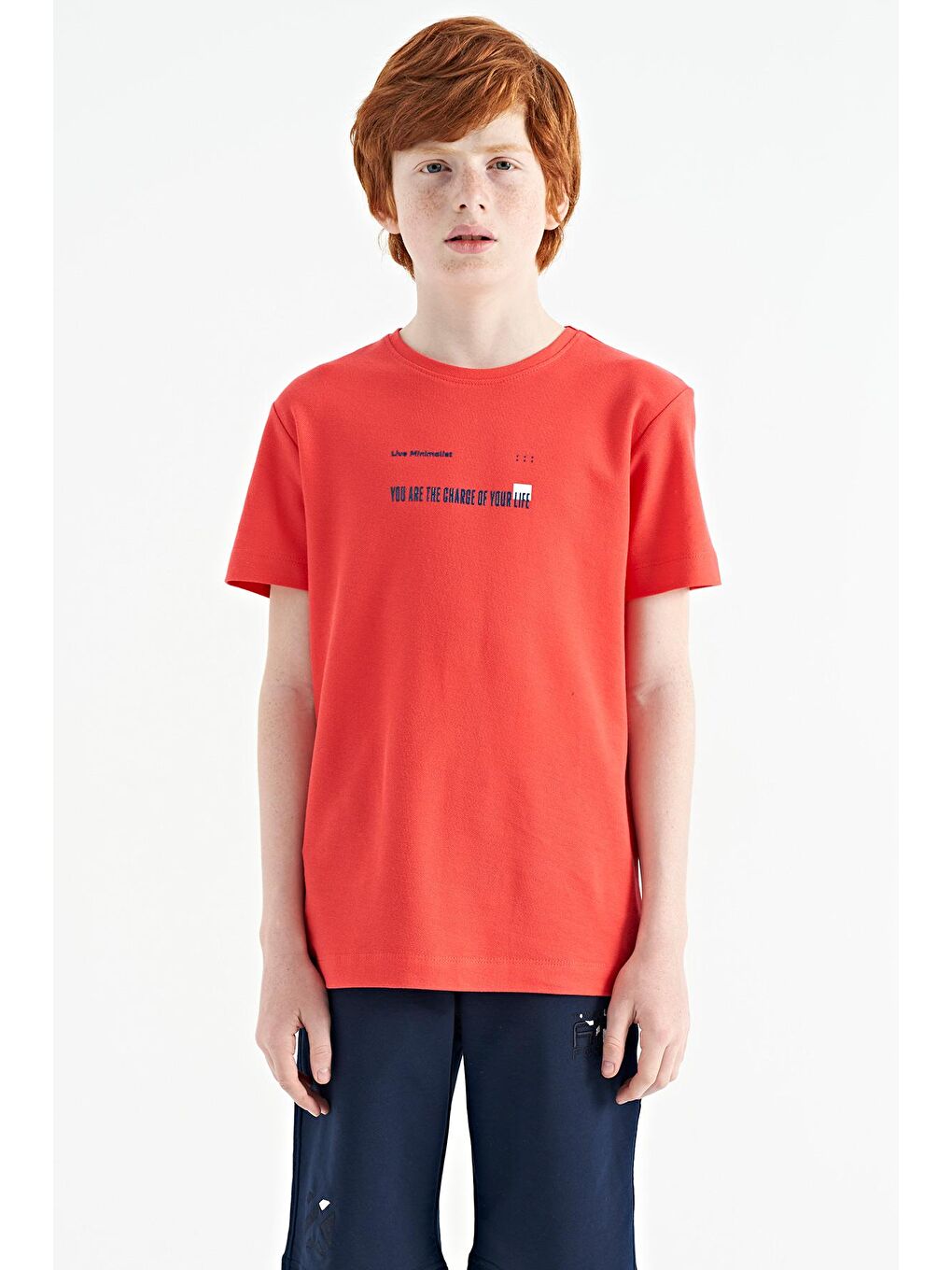 TOMMYLIFE Açık Kırmızı Coral Baskı Detaylı O Yaka Standart Kalıp Erkek  Çocuk T-Shirt - 11117