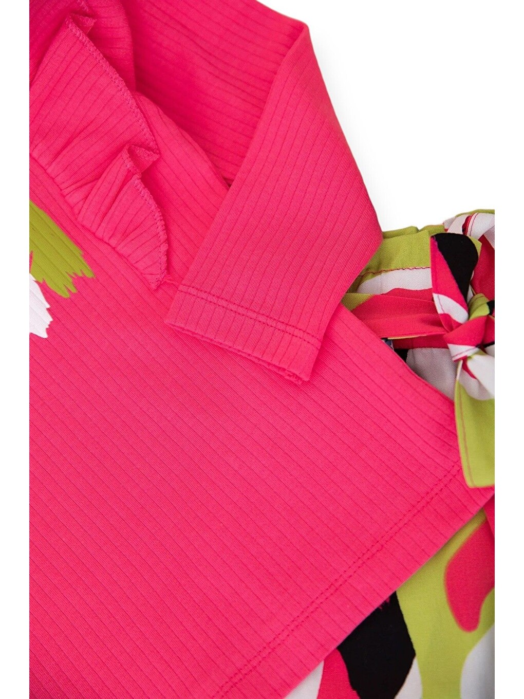 Pembe Kız Çocuk 2-3-4-5-6 Yaş, Mevsimlik Fırfırlı Tiril Tiril Dokuma Pantalonlu Alt Üst Takım-4