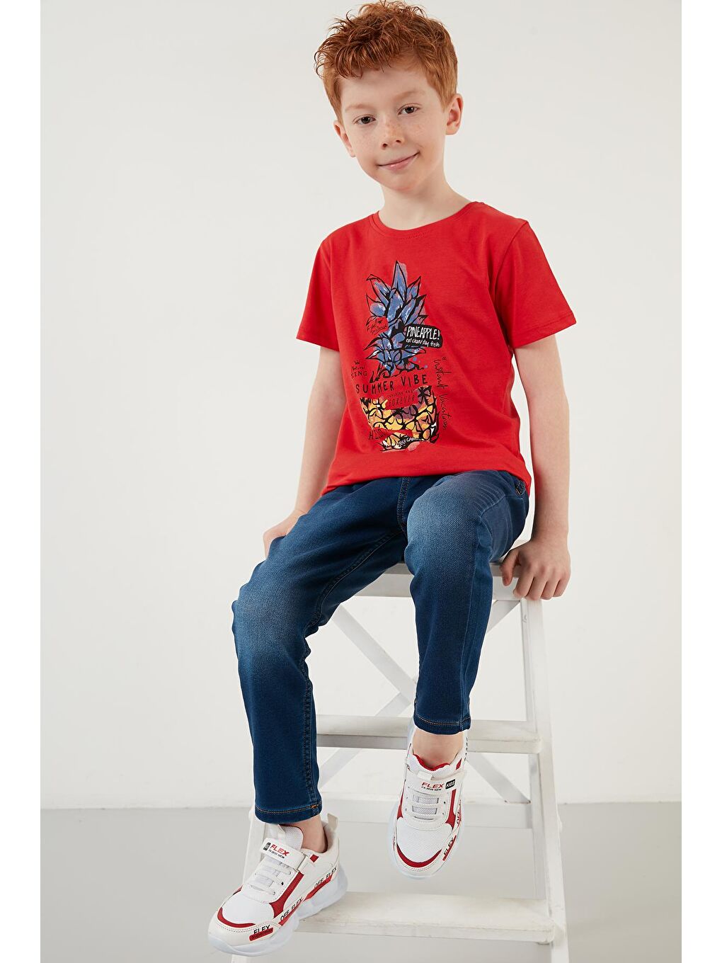 Kırmızı Baskılı Bisiklet Yaka % 100 Pamuk T Shirt 59280200