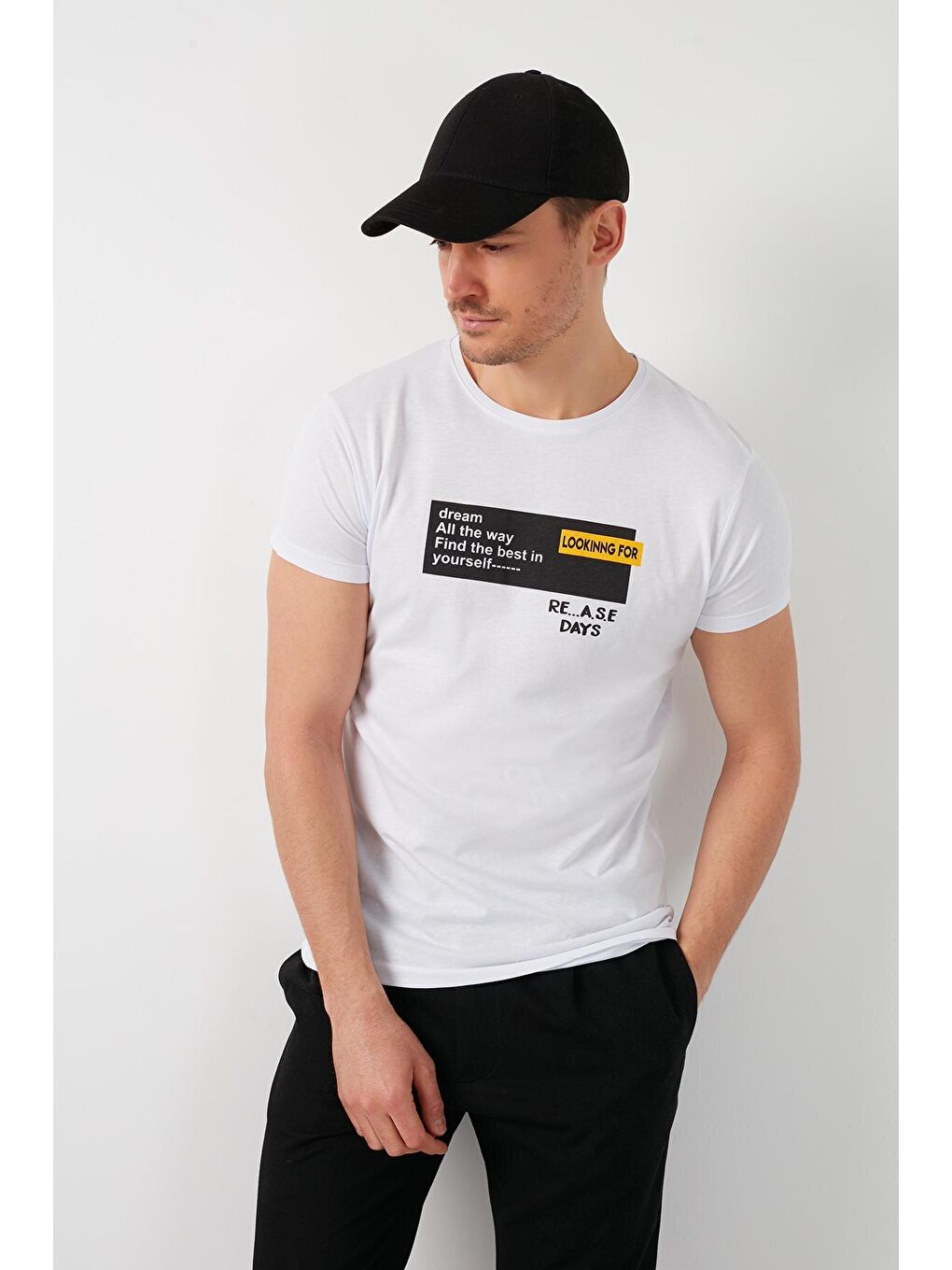 Beyaz Baskılı Bisiklet Yaka % 100 Pamuk T Shirt 541LOOKINGFOR