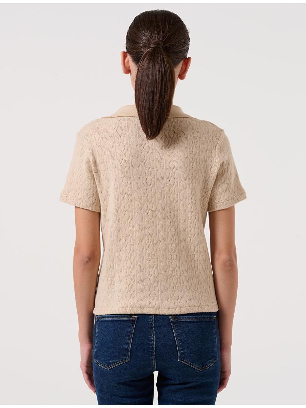 Bej Dar Kesim Polo Yaka Kısa Kollu Örme Tişört-4