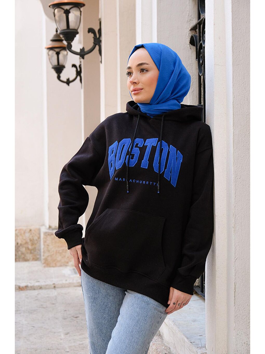 Kadın Kanguru Cep Kapüşonlu Sweat Siyah