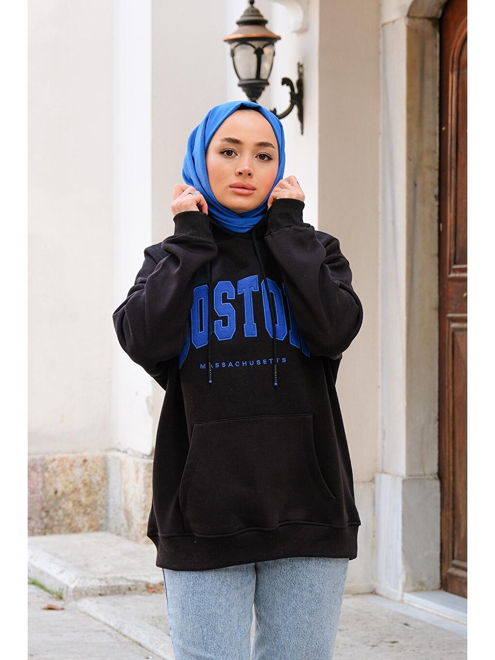 Kadın Kanguru Cep Kapüşonlu Sweat Siyah-3