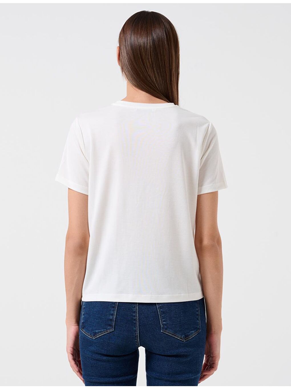 Beyaz Düz Kesim Bisiklet Yaka Kısa Kollu Basic Tişört-4