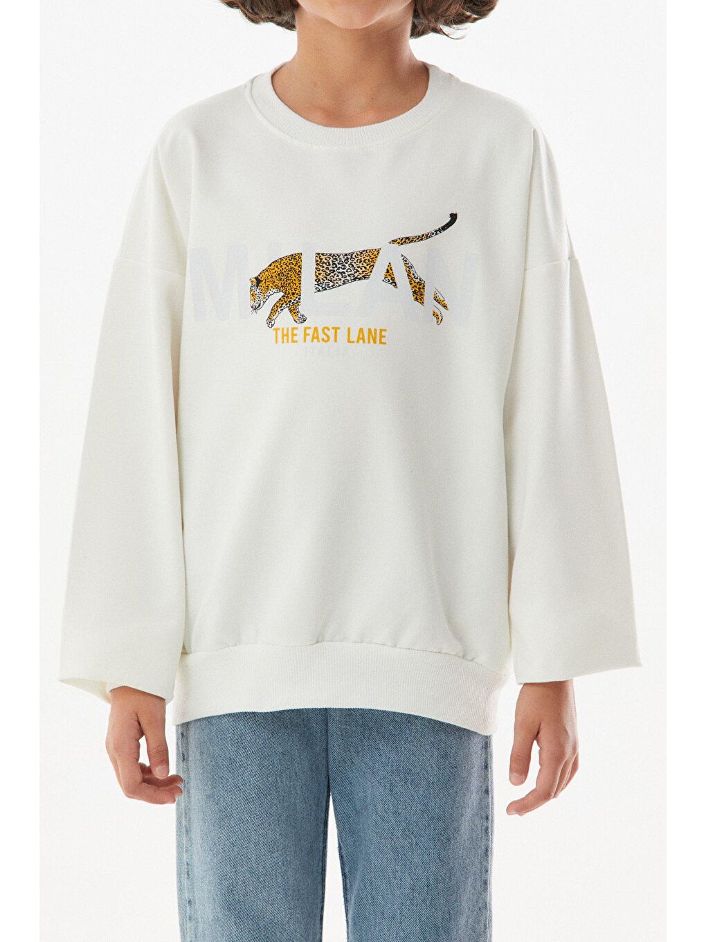 Ekru Baskılı Bisiklet Yaka Unisex Sweatshirt-1