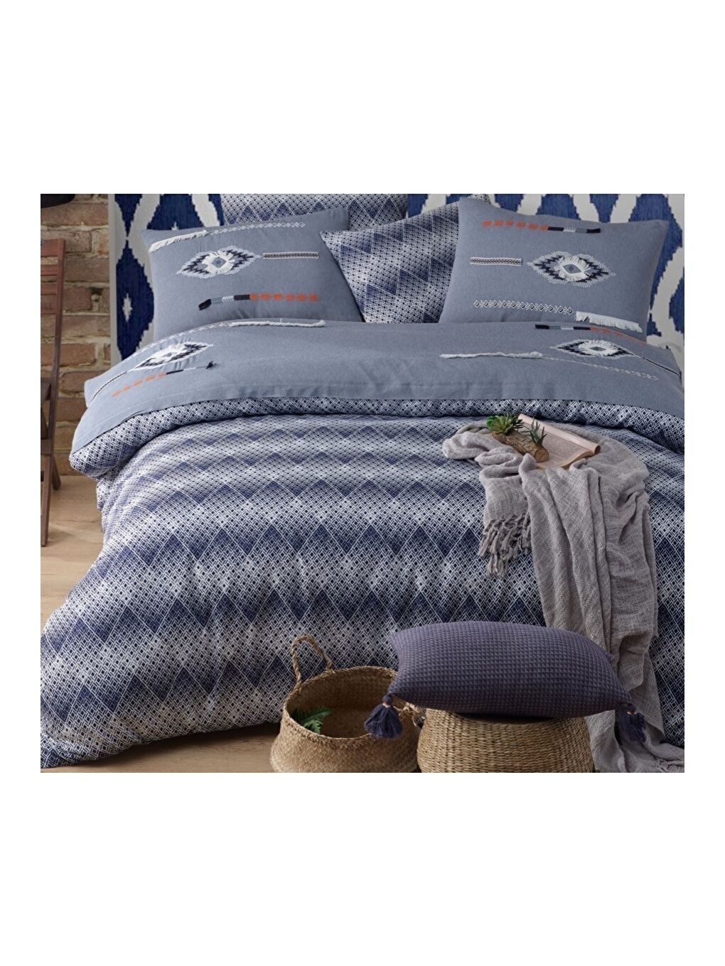Mavi Çift Kişilik Nevresim Takımı - Kolay Ütülenir - Nakışlı - Denim - Çeyizlik - Kutulu-1