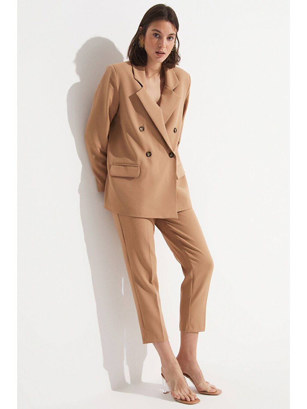 Bej Kaplamalı Kemerli Dokuma Pantolon-2