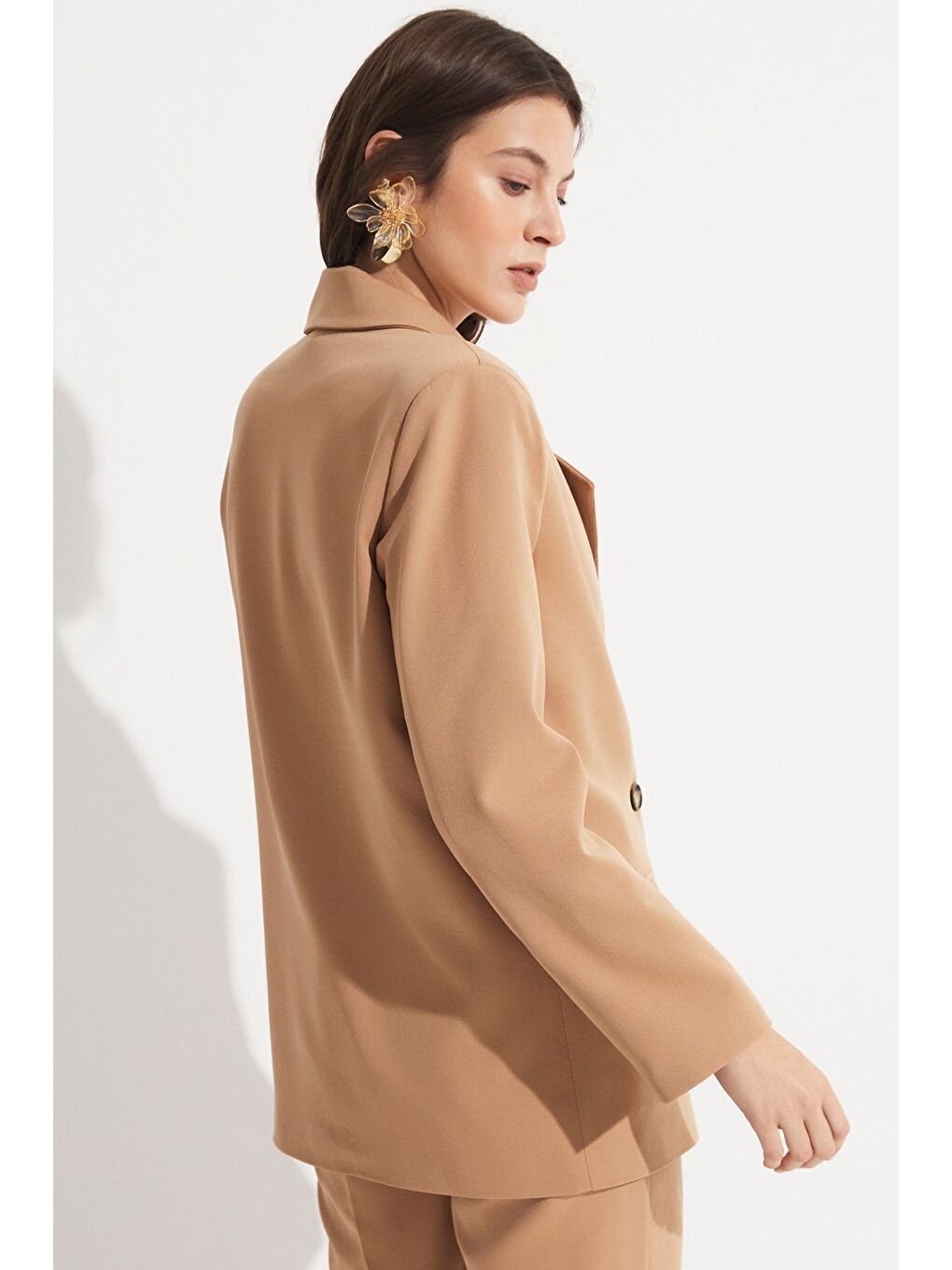 Bej Kaplamalı Kemerli Dokuma Pantolon-4