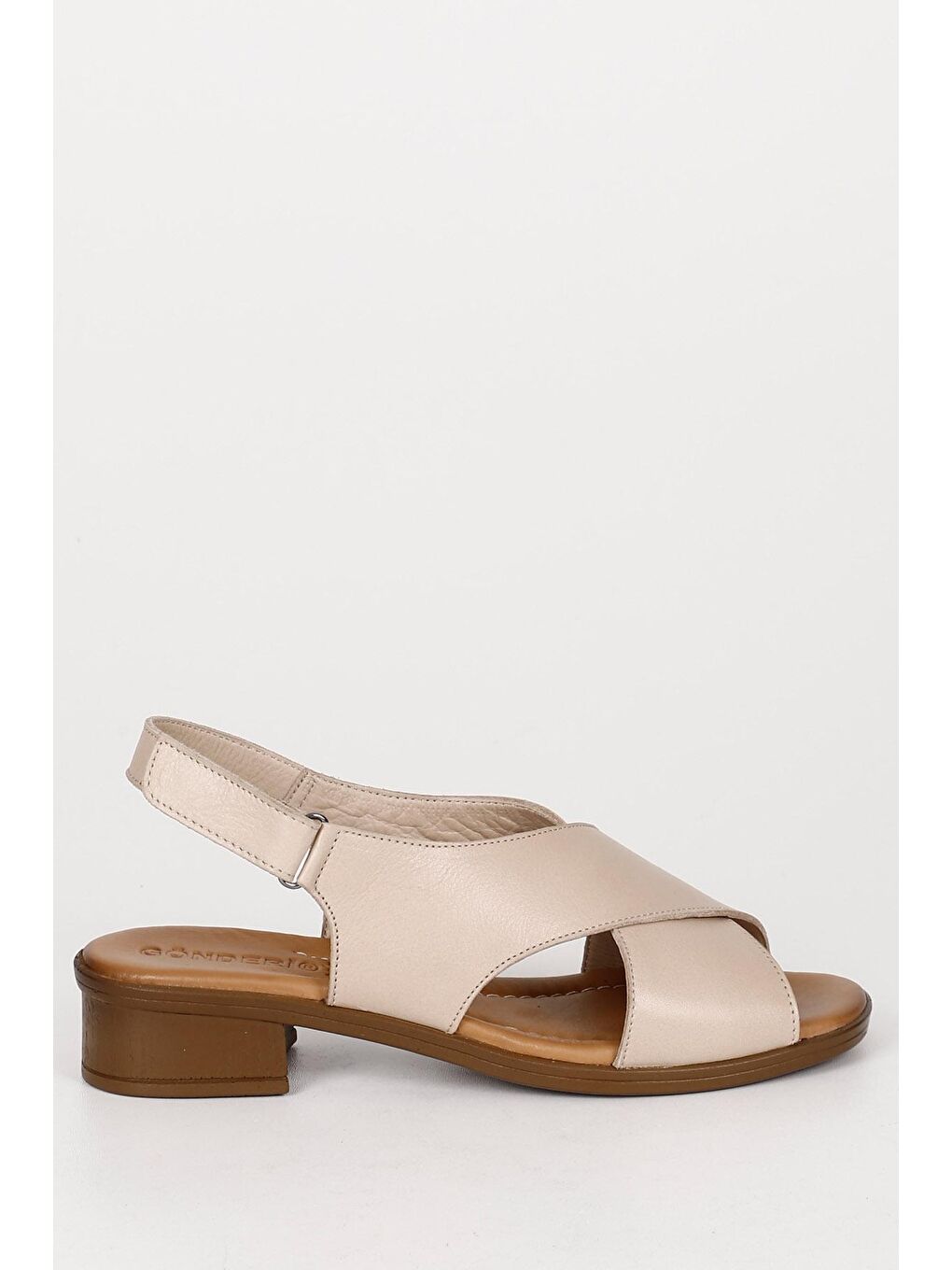 Bej Hakiki Deri Kısa Kalın Topuklu Kadın Sandalet 45064-3