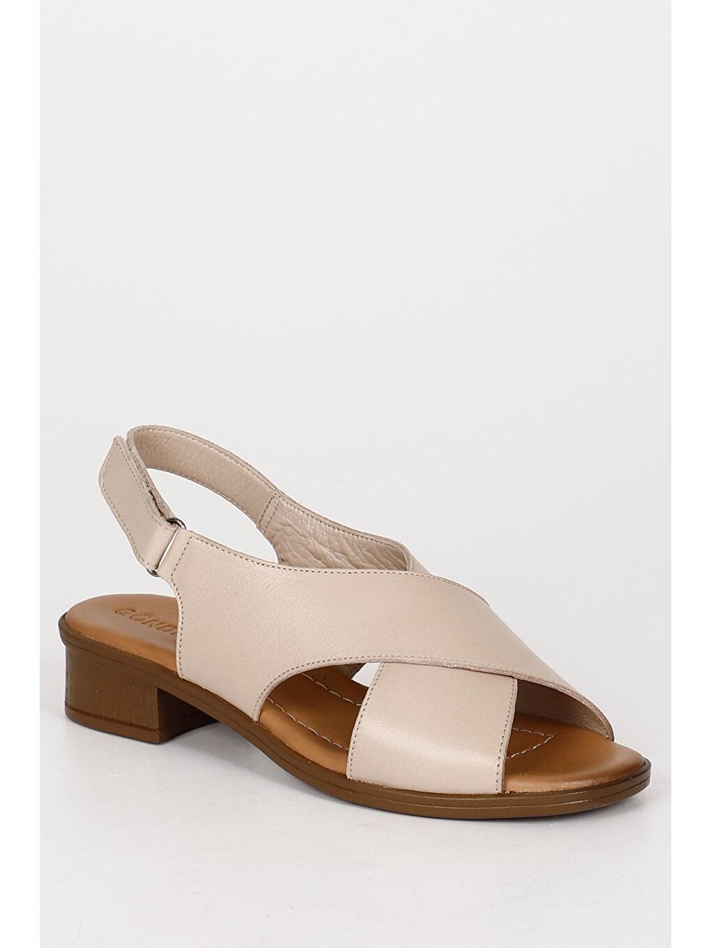 Bej Hakiki Deri Kısa Kalın Topuklu Kadın Sandalet 45064-4