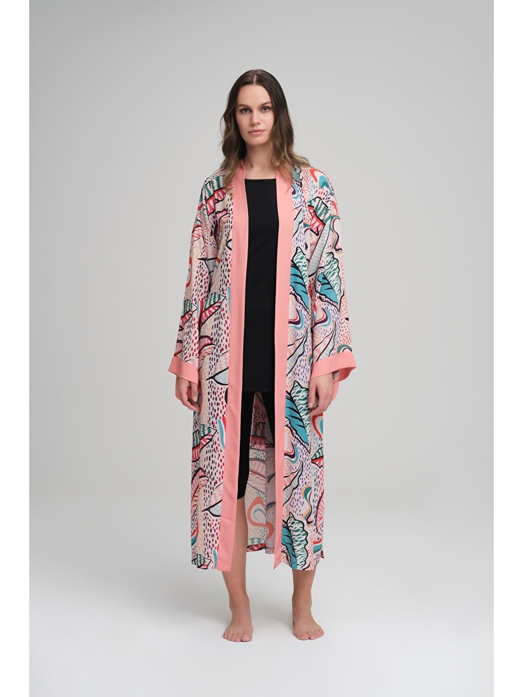Pembe Renkli Yaprak Desenli Pudra Uzun Kimono 4046-2