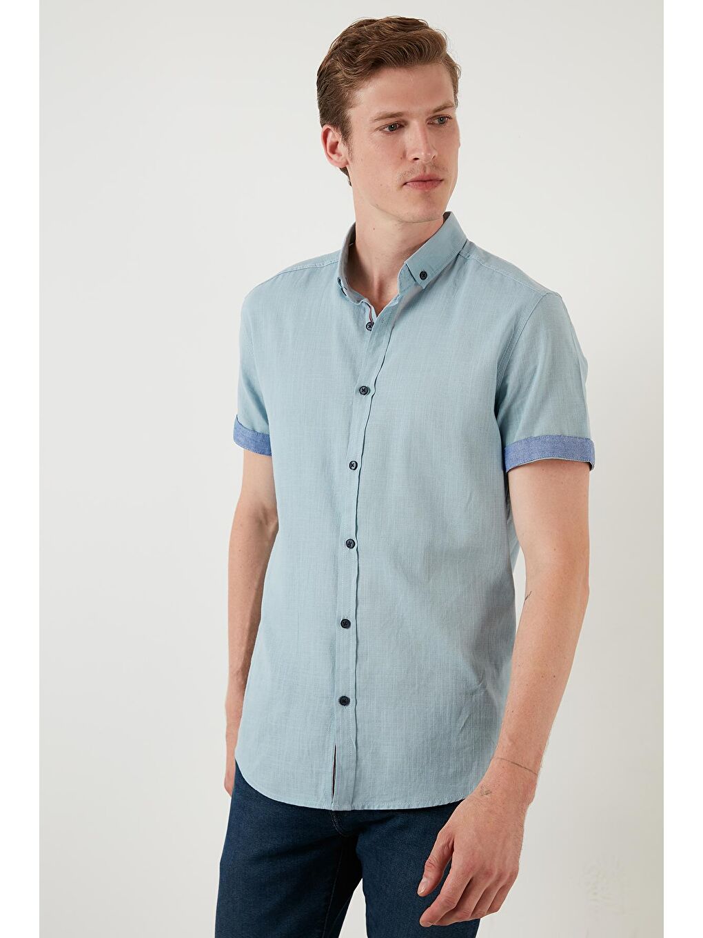 Turkuaz Pamuklu Düğmeli Yaka Kısa Kollu Gömlek CF21S112546-6