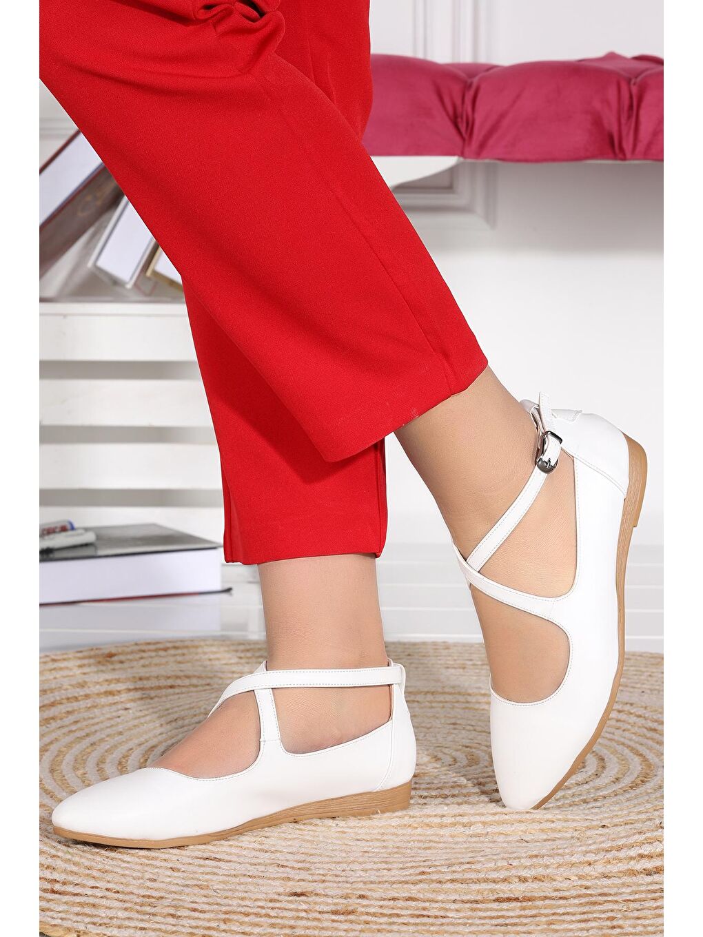 Beyaz Cilt Sandalet Kadın Babet Ayakkabı 1920-203-1