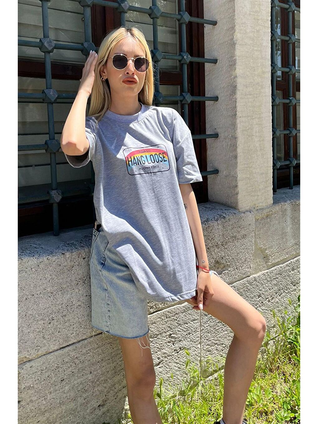 Kadın Gri Baskılı Oversize Tişört Mg808