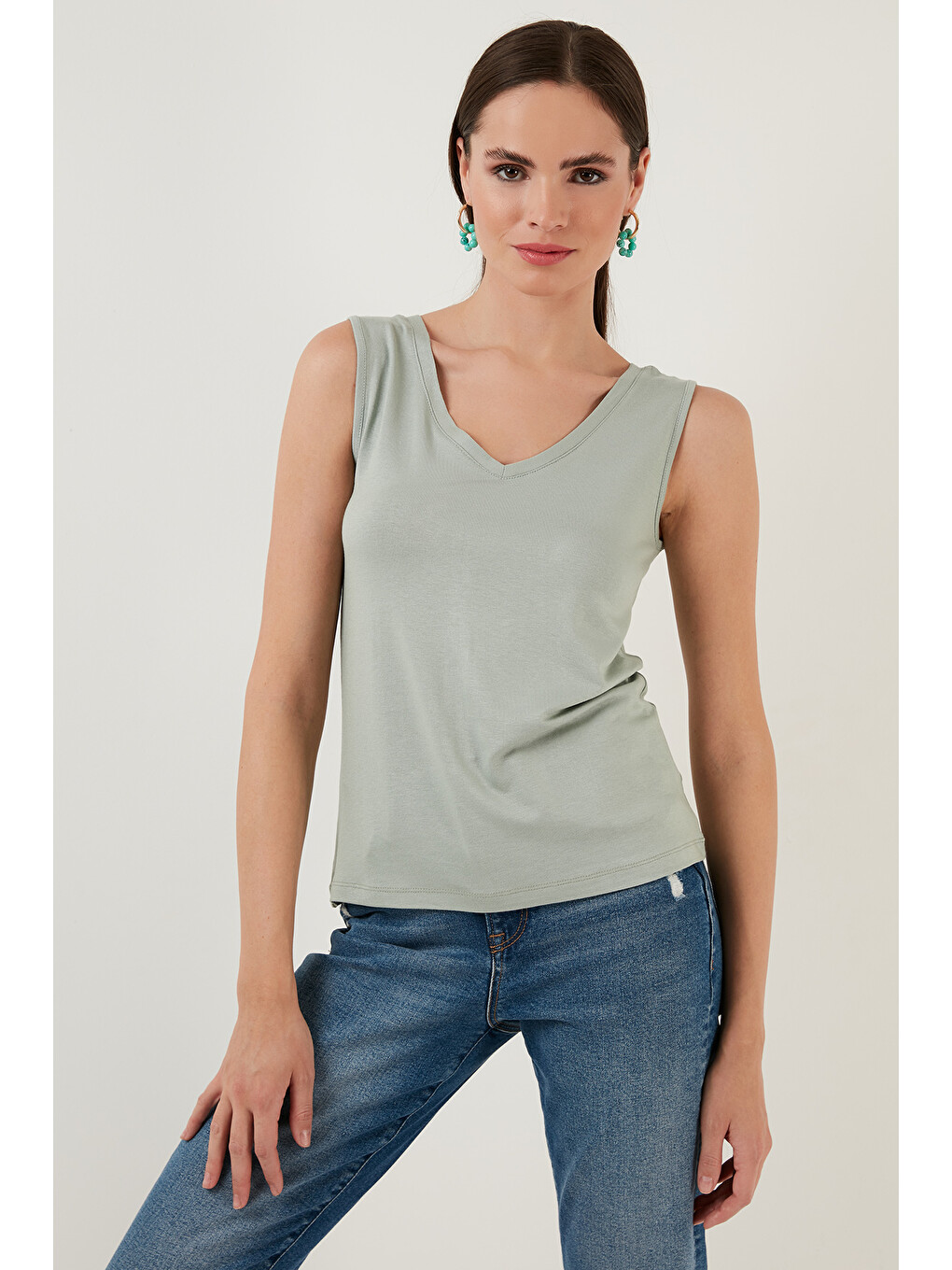 Yeşil Slim Fit V Yaka Kalın Askılı 2' li Paket Kadın Bluz 5864384S2-1