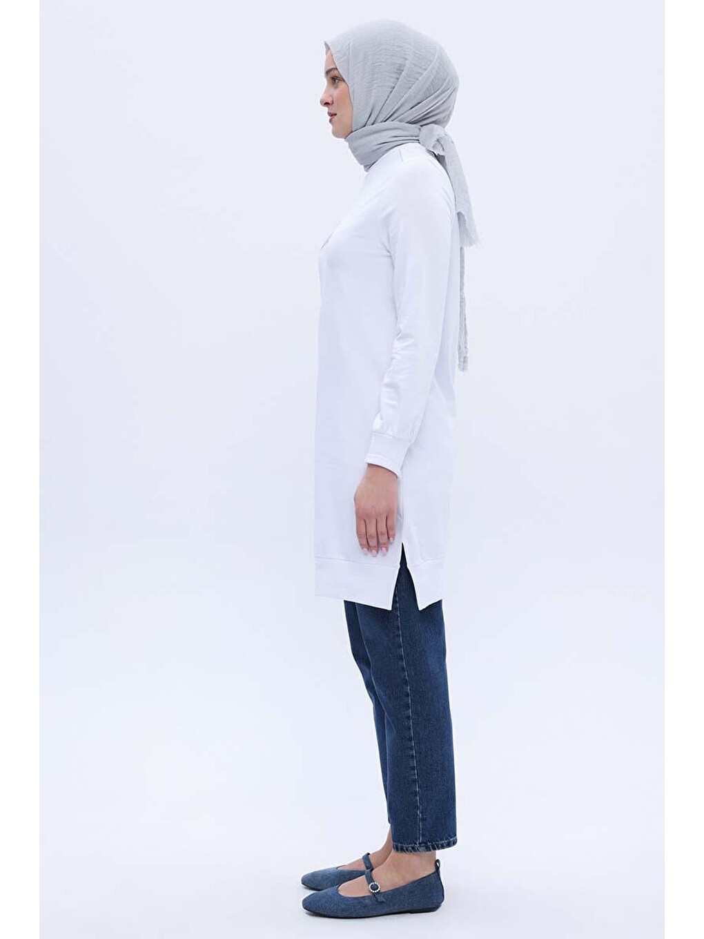 Beyaz-pamuklu Yandan Yırtmaçlı Nakışlı Sweat Tunik-2