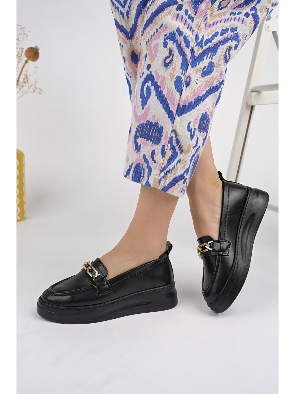 Siyah LYDİA Kadın Loafer Oval Burunlu Kalın Taban Tokalı Günlük Makosen Ayakkabı-2