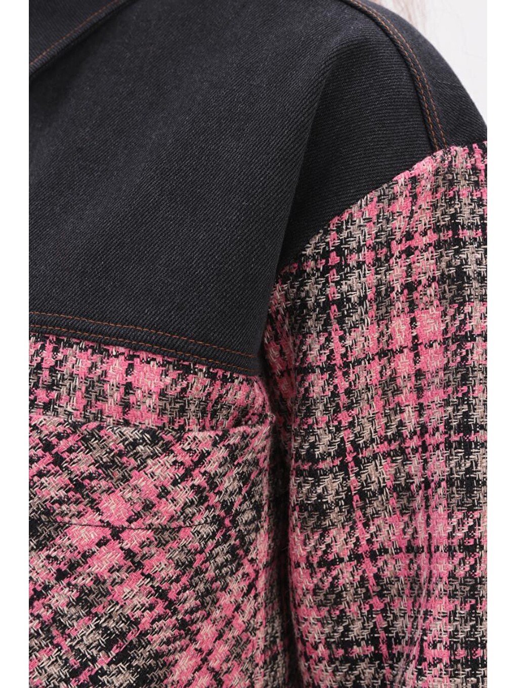 Pembe-siyah-oduncu Ceket-4