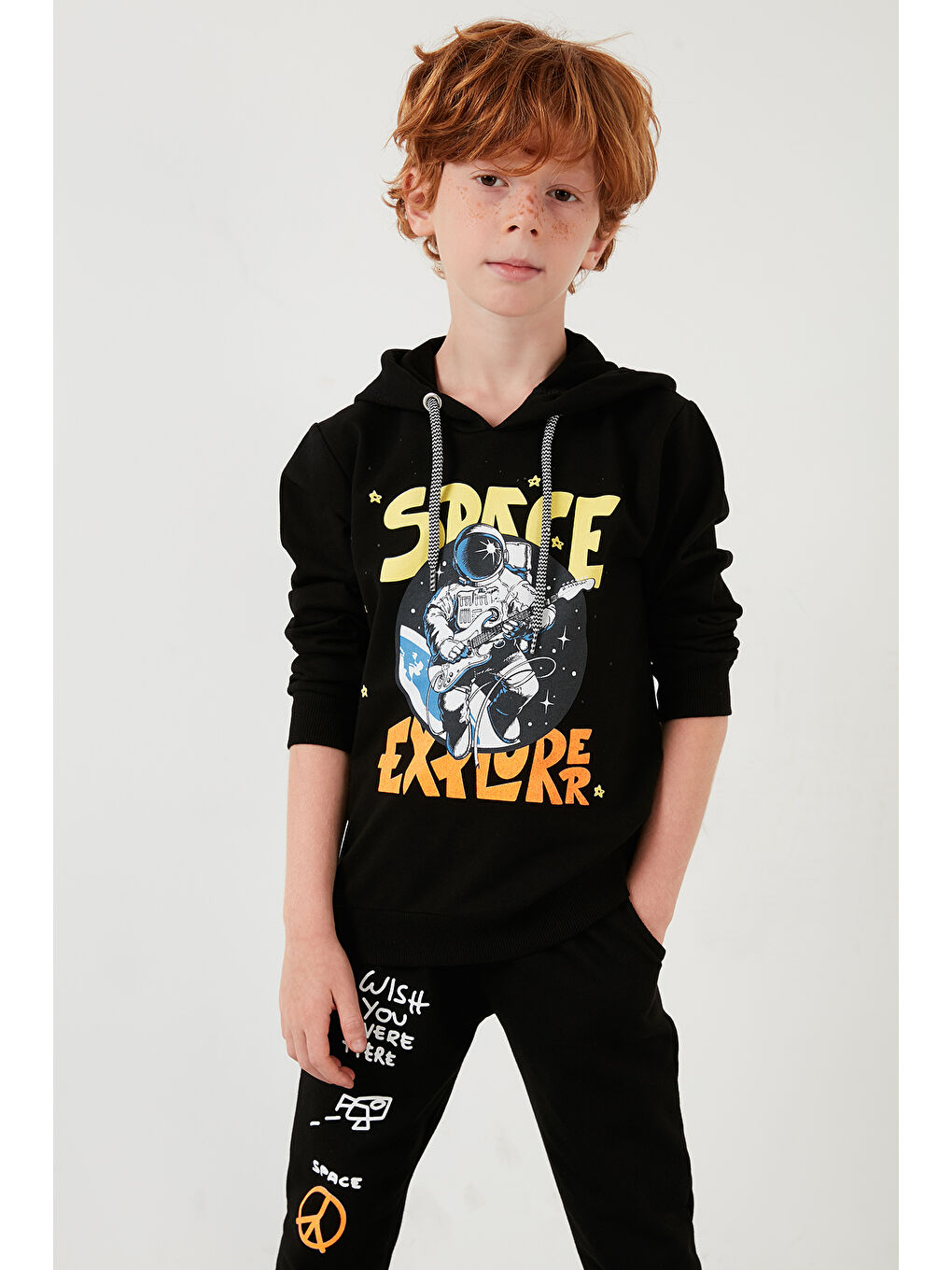 Siyah Baskılı Kapüşonlu Cepli % 100 Pamuk Çocuk Unisex Çocuk Takım 5922017-6