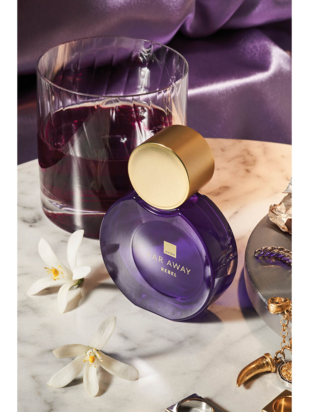 AVON Far Away Rebel Kadın Parfüm Edp 50 Ml. - 2