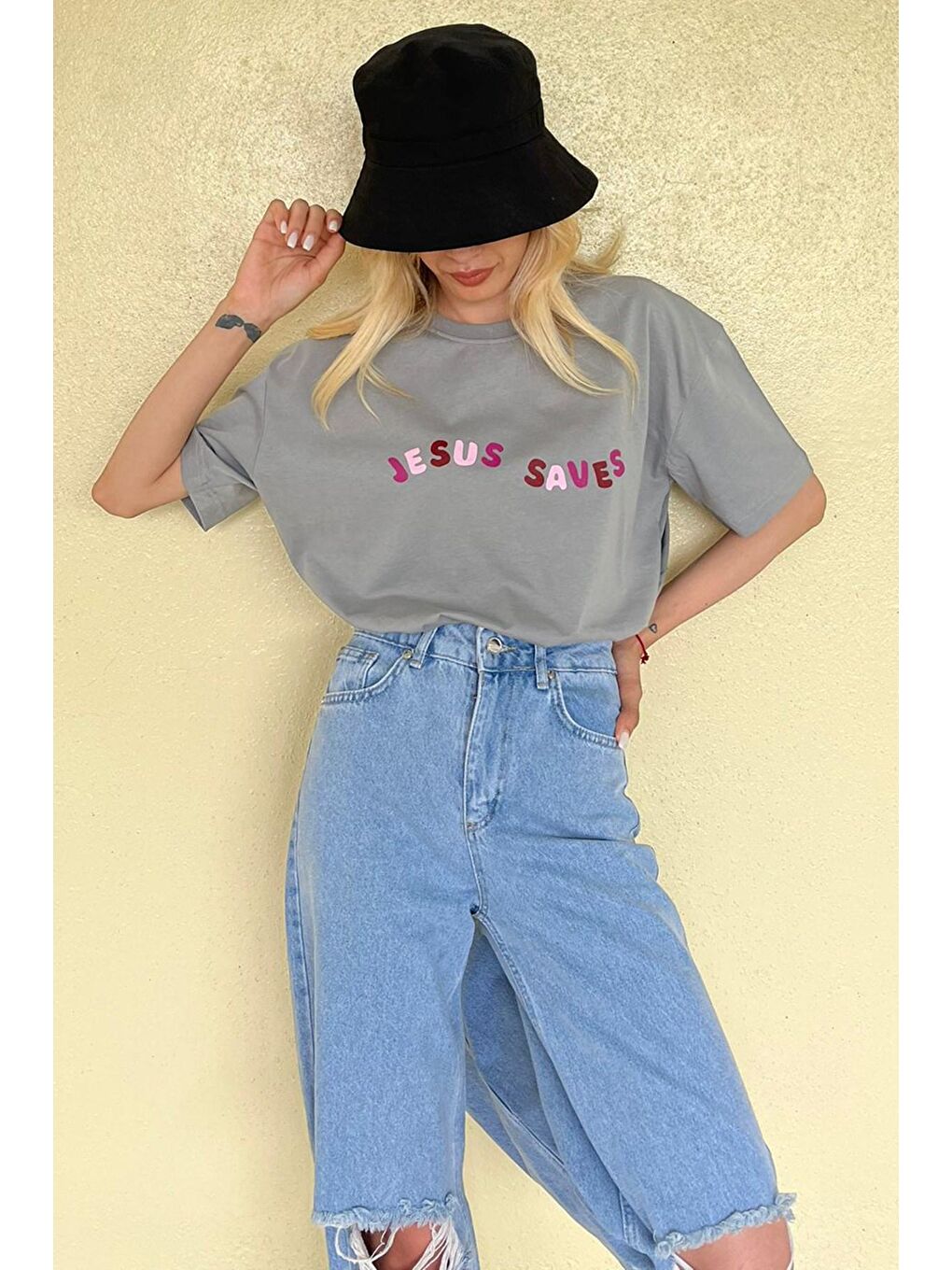 Boyalı Gri Baskılı Oversize Tişört Mg1517