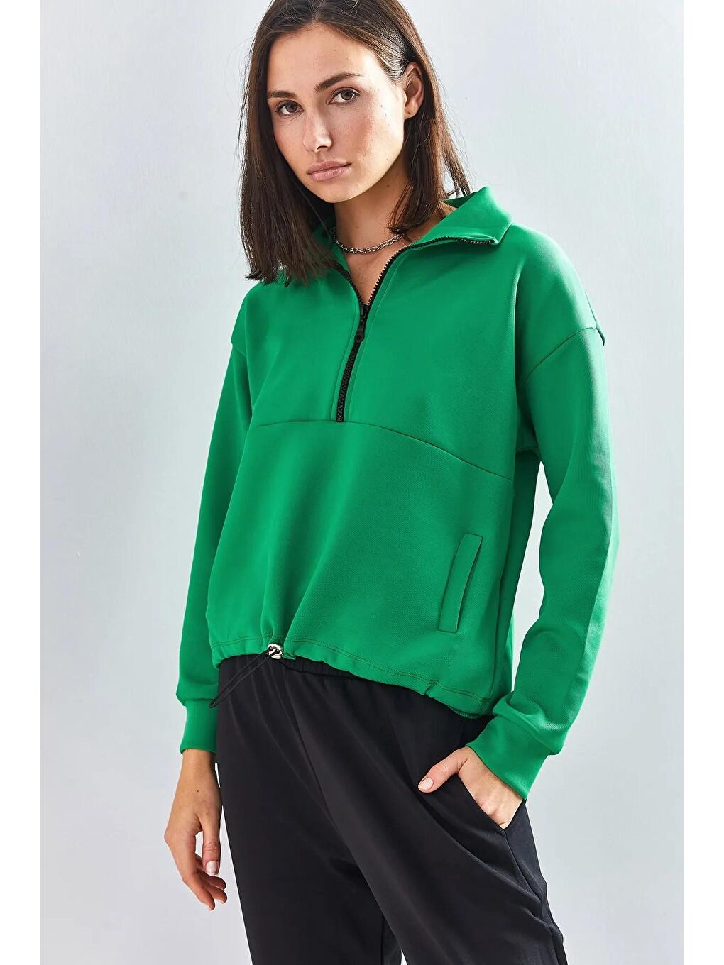 Yeşil Kadın Scuba Kumaş Dik Yaka Cepli Beli İpli Sweatshirt-1