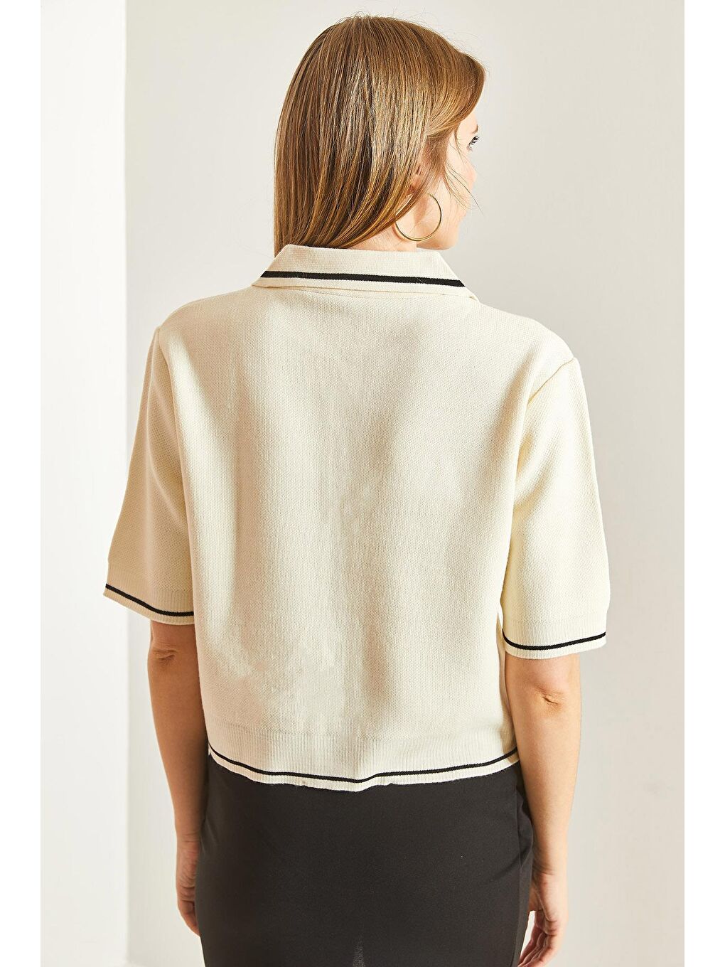 Gömlek Yaka Çift Cep Desenli Triko Bluz - Beyaz-Siyah-1