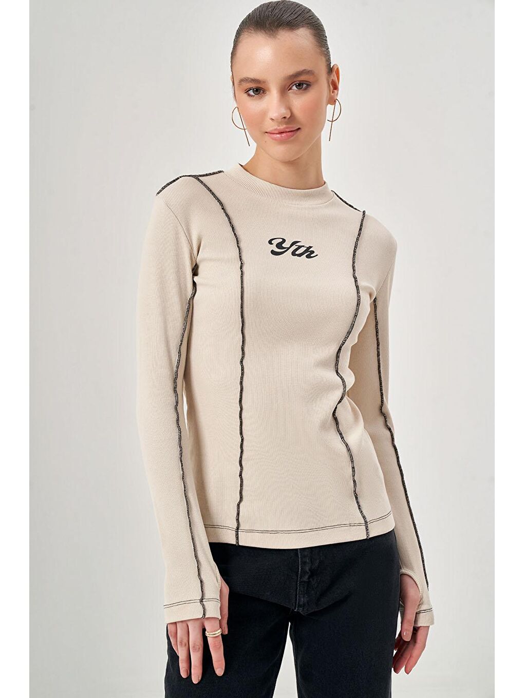 Önü Baskılı Ekru Body-2