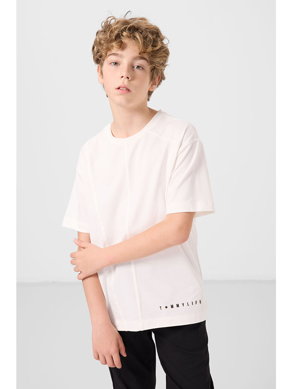 Ekru Pamuklu Yumuşak Dokulu Oversize Basic Erkek Çocuk T-Shirt - 11297-4