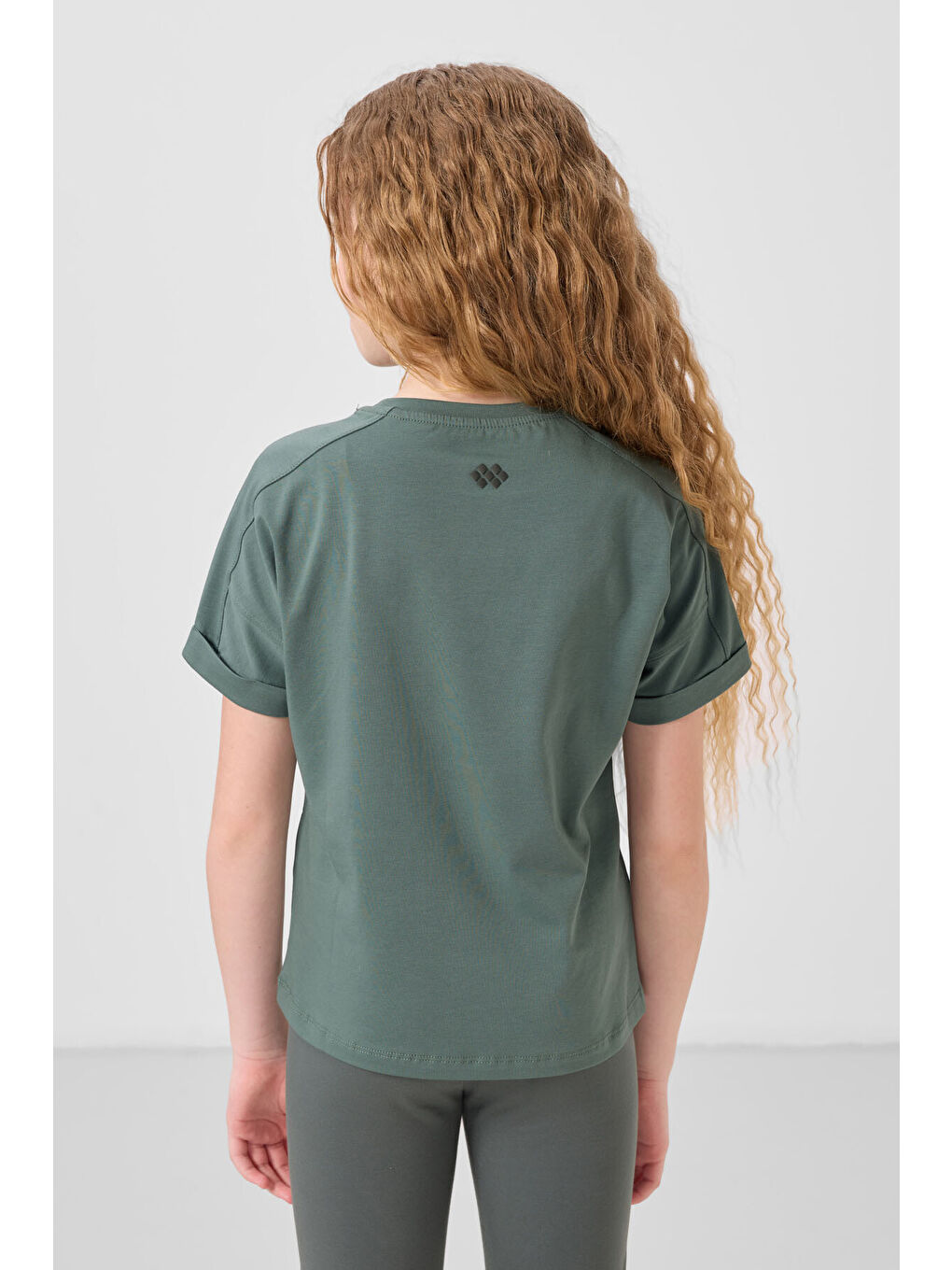 Açık Yeşil Pamuklu O Yaka Oversize Fit Basic Kız Çocuk T-Shirt - 75182-4