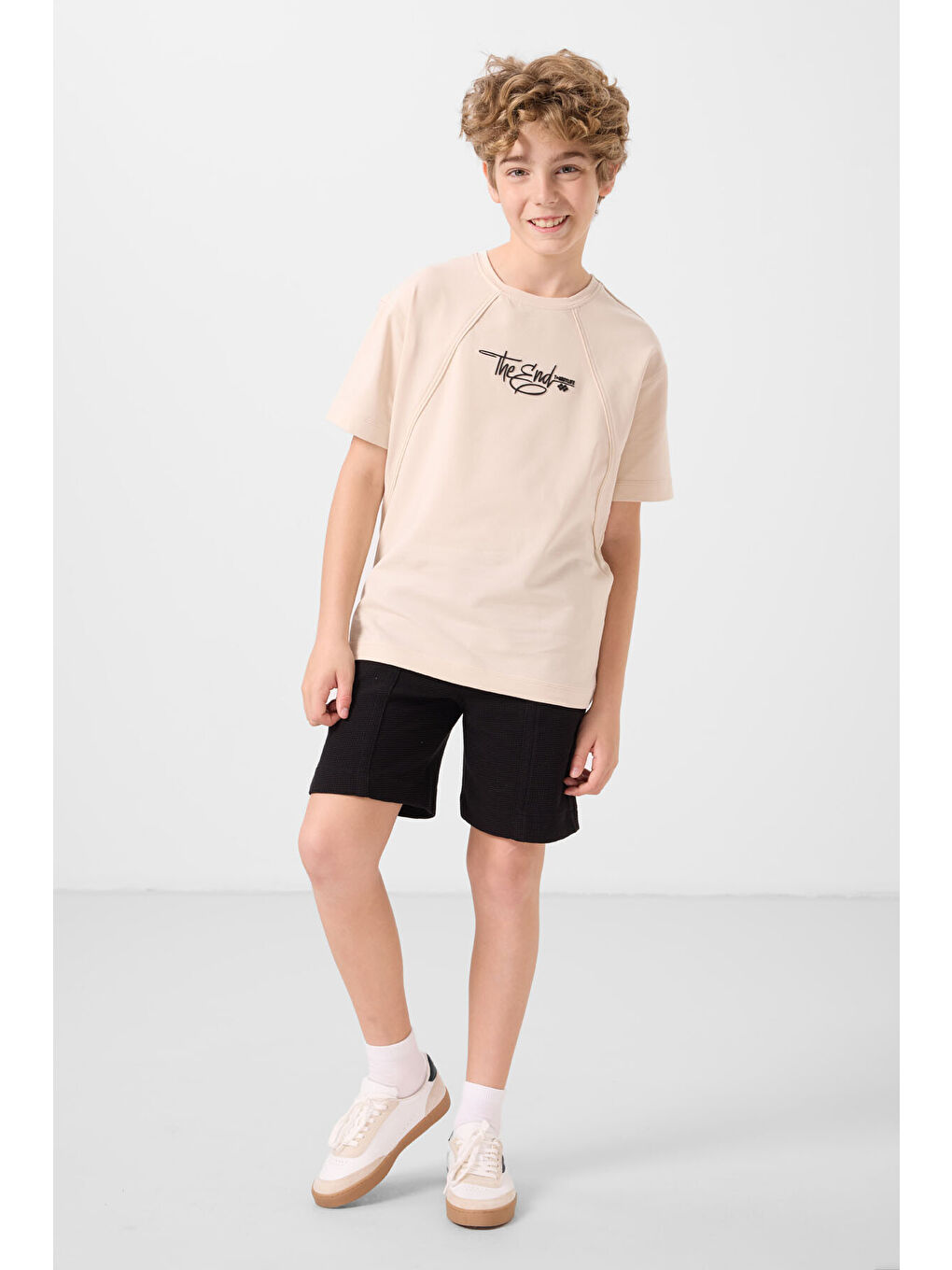 Bej Pamuklu Yumuşak Dokulu Oversize Baskılı Erkek Çocuk T-Shirt - 11285-1
