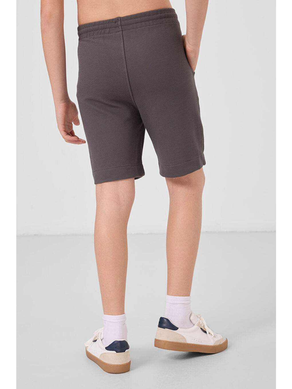 Koyu Gri Pamuklu Yumuşak Dokulu Standart Fit Basic Erkek Çocuk Şort - 11289-4