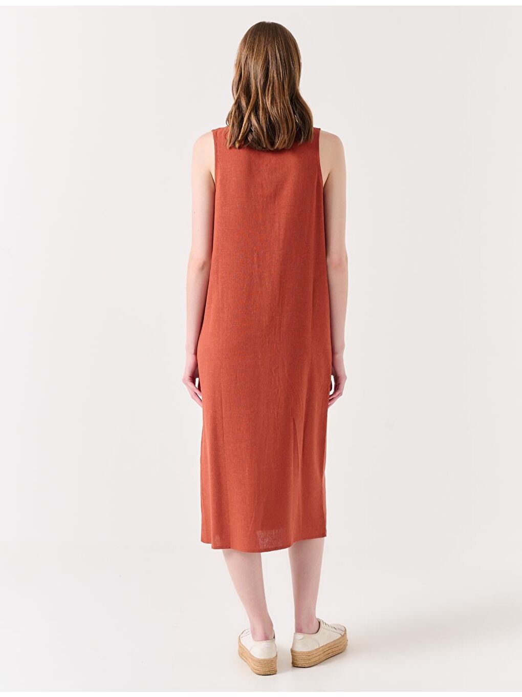 Kahverengi Tarçın V Yaka Önü Düğmeli Kolsuz Keten Elbise-3