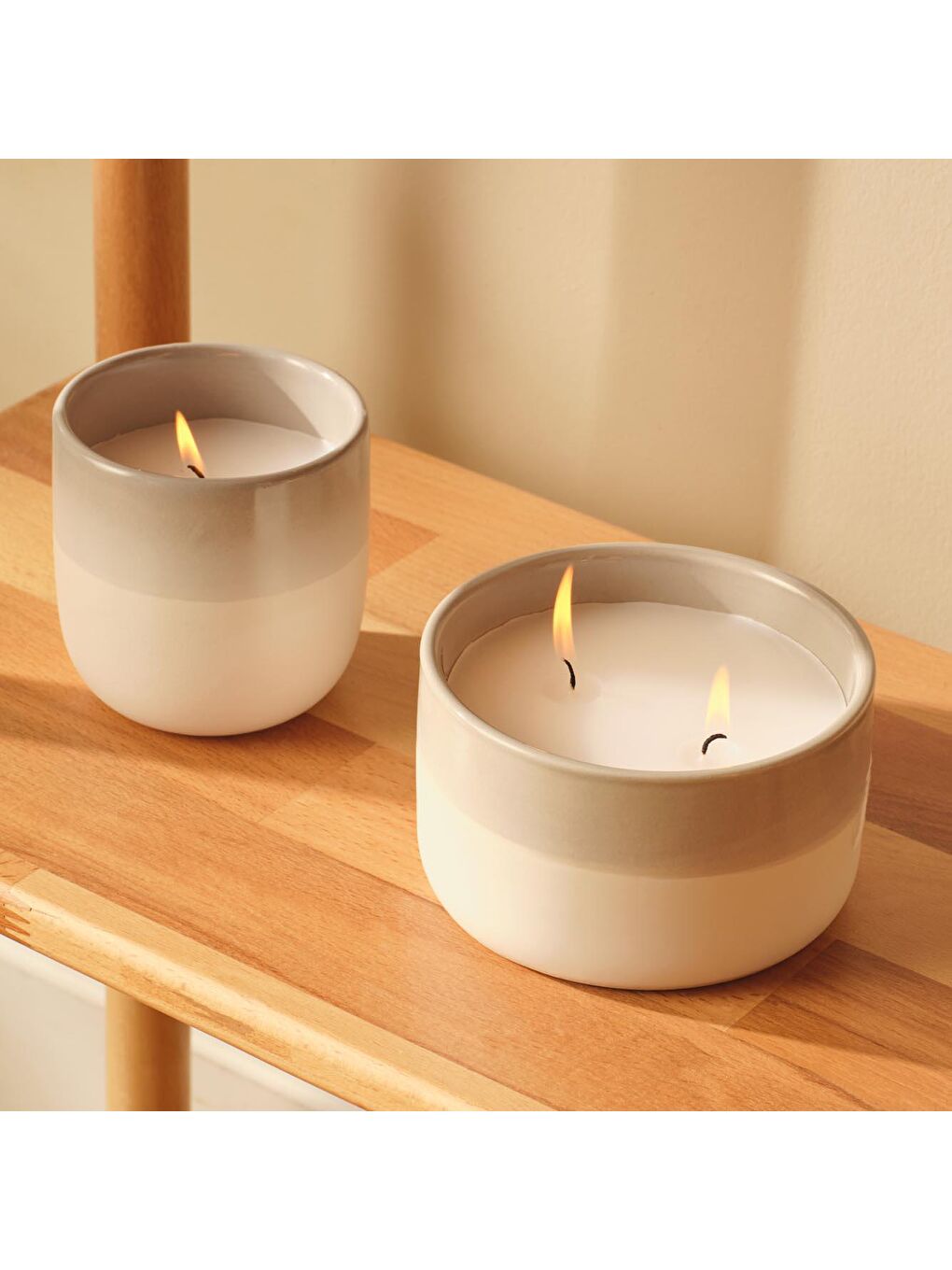 Pomegranate and Spruce Kokulu Mum Açık Gri-3