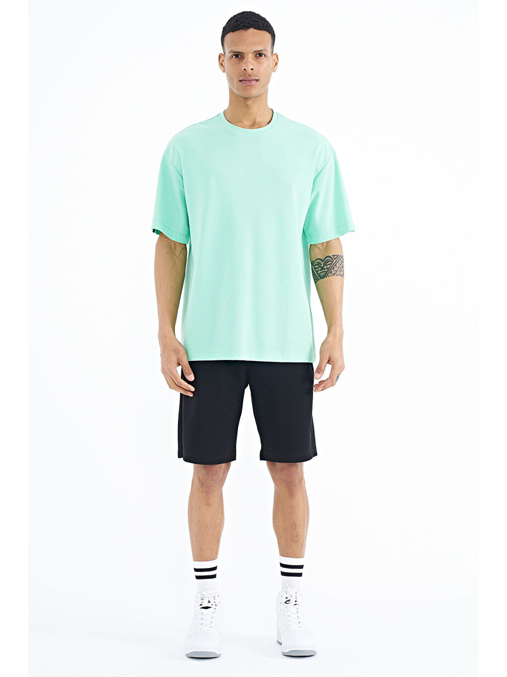 Turkuaz Su Yeşili Kol Arma Detaylı Basic Oversize Erkek Tişört - 88193-1