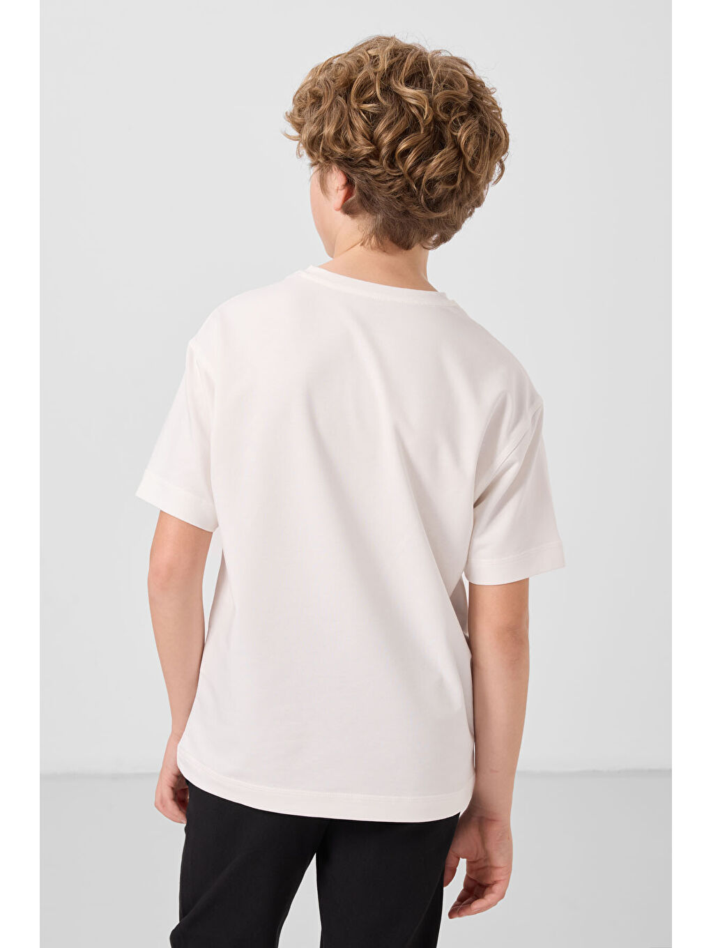 Ekru Pamuklu Yumuşak Dokulu Oversize Baskılı Erkek Çocuk T-Shirt - 11285-4