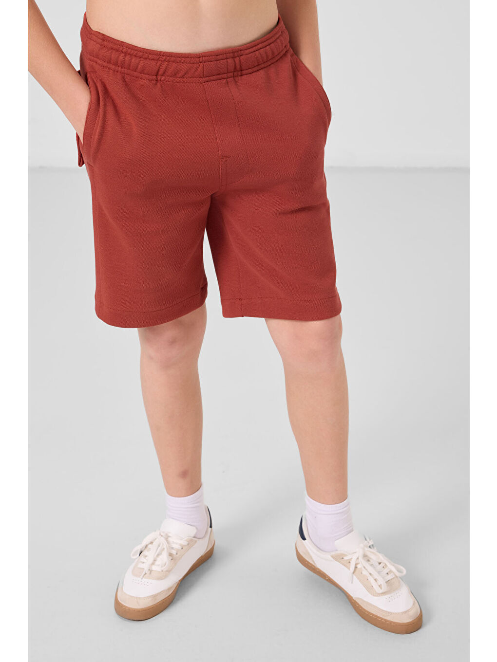 Kahverengi Kiremit Pamuklu Yumuşak Dokulu Standart Fit Basic Erkek Çocuk Şort - 11293-1