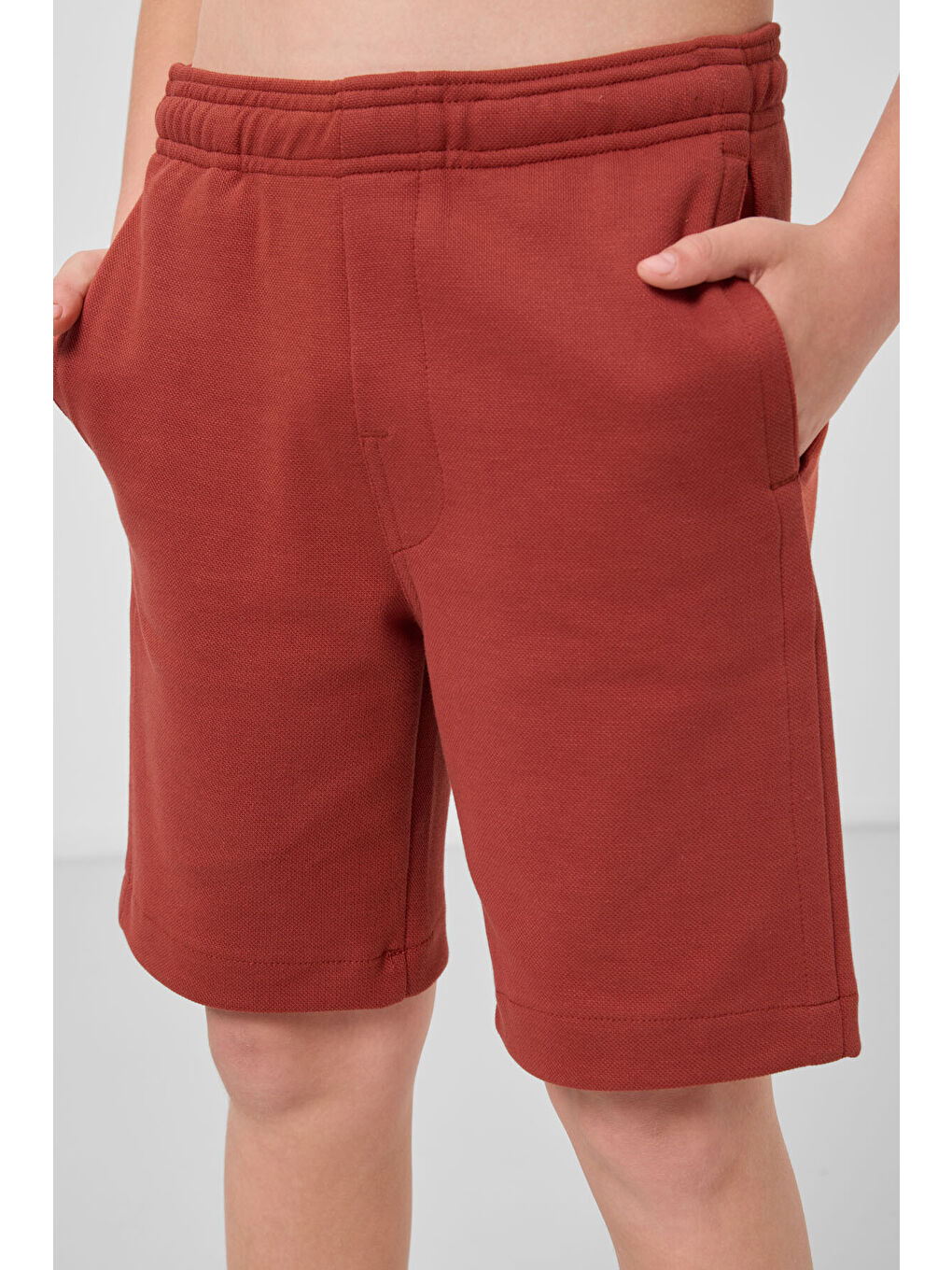 Kahverengi Kiremit Pamuklu Yumuşak Dokulu Standart Fit Basic Erkek Çocuk Şort - 11293-3