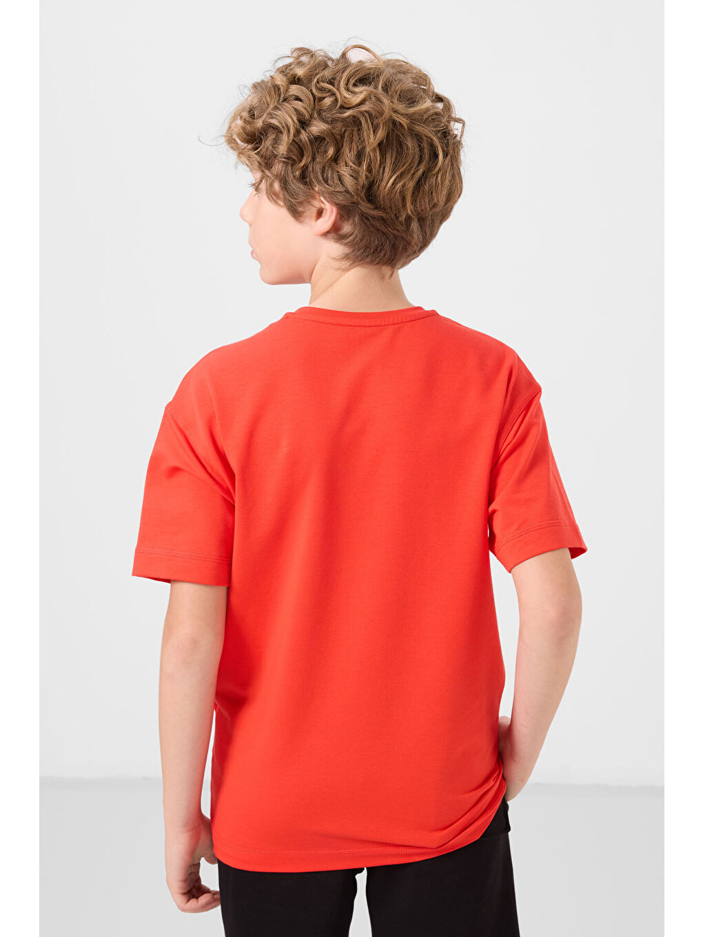 Kırmızı Fiesta Pamuklu Yumuşak Dokulu Oversize Baskılı Erkek Çocuk T-Shirt - 11285-4