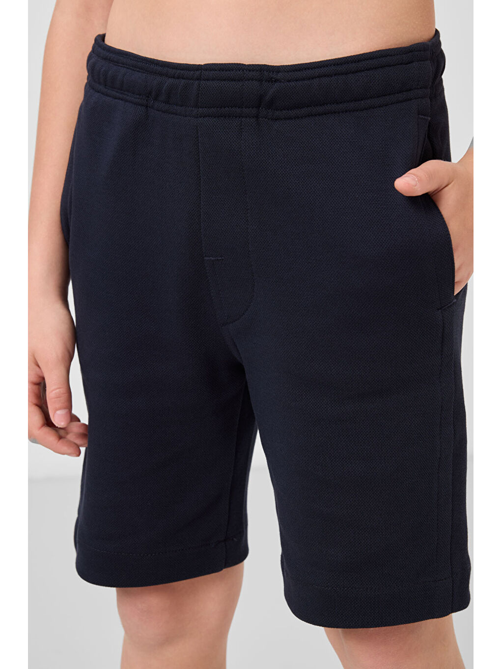 Lacivert Pamuklu Yumuşak Dokulu Standart Fit Basic Erkek Çocuk Şort - 11293-3