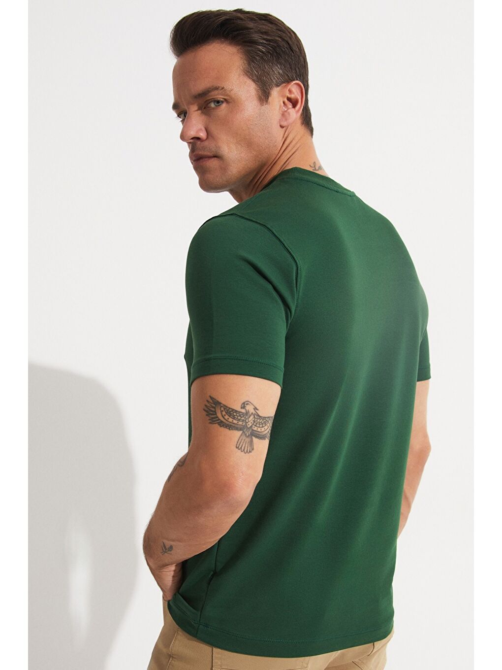 Yeşil Erkek Baskılı Tişört-2