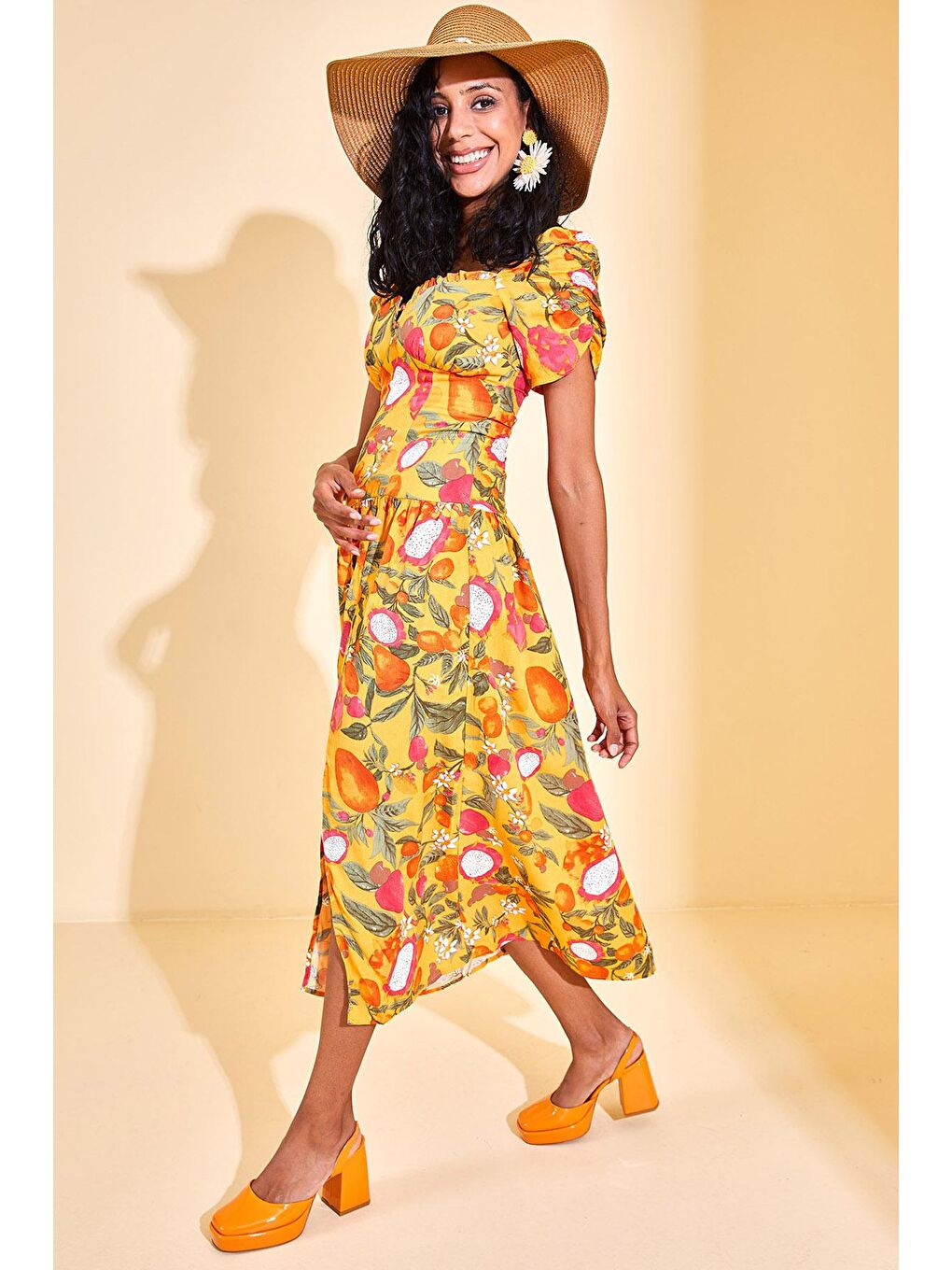 Turuncu Kalp Yaka Desenli Elbise 3KXK6-46871-11-3