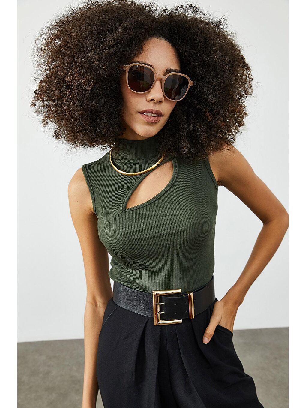 Haki Yarım Balıkçı Yaka Göğüs Detaylı Kaşkorse Bluz 2KXK2-45854-09-1