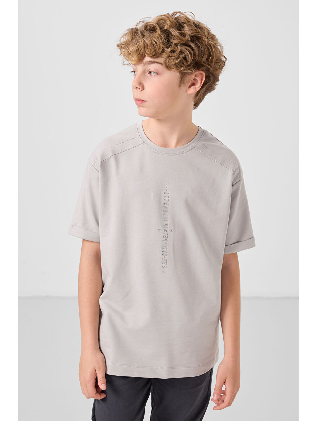 Bej Taş Pamuklu Yumuşak Dokulu Oversize Baskılı Erkek Çocuk T-Shirt - 11301-2